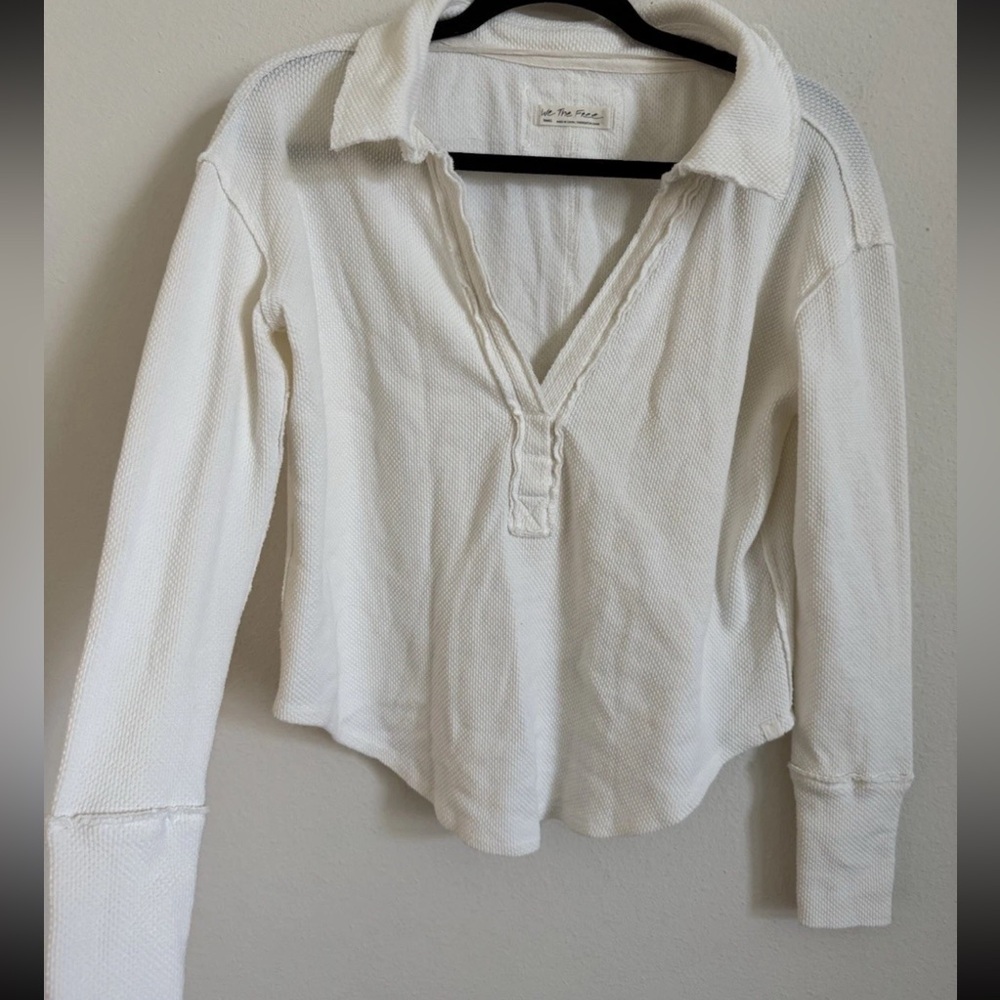 We The Free Free People Ivory Anakin Exposed-Seam Curved-Hem Thermal Top S